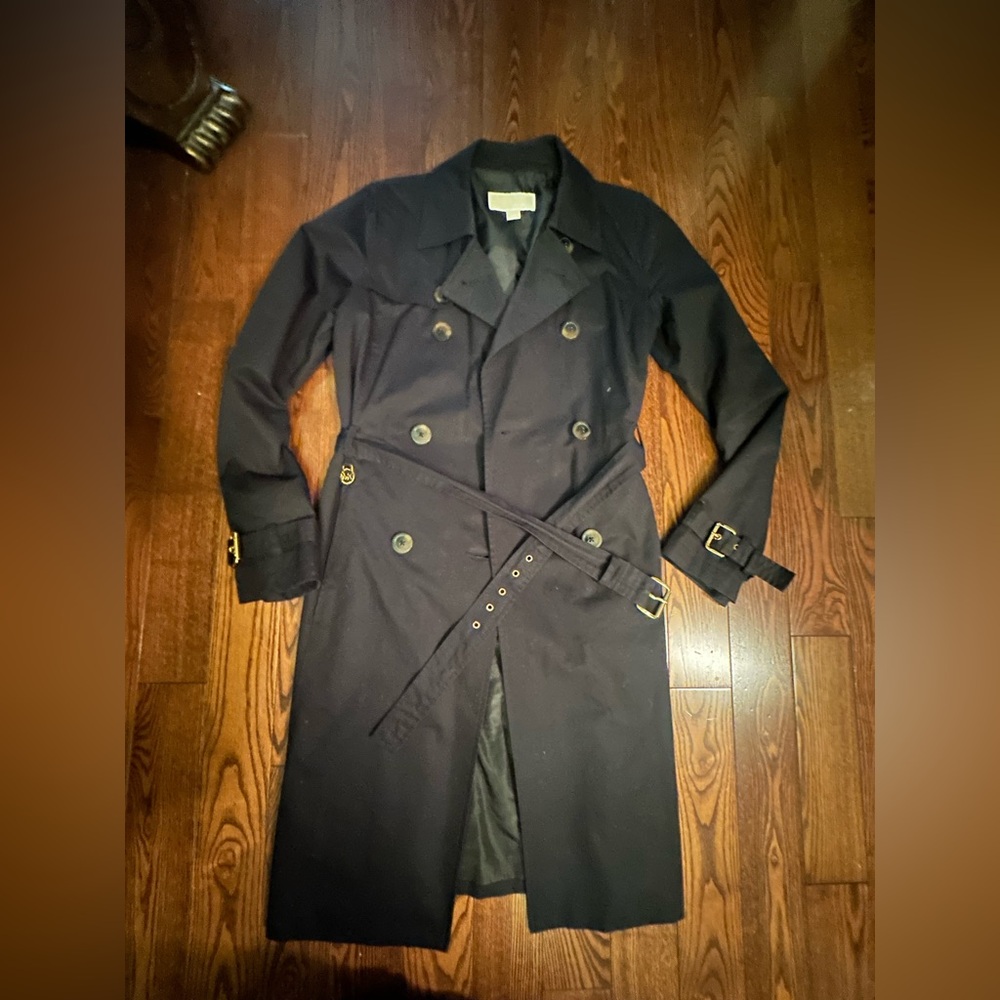 Michael Kors Black Double-Breasted Trench Coat
Women